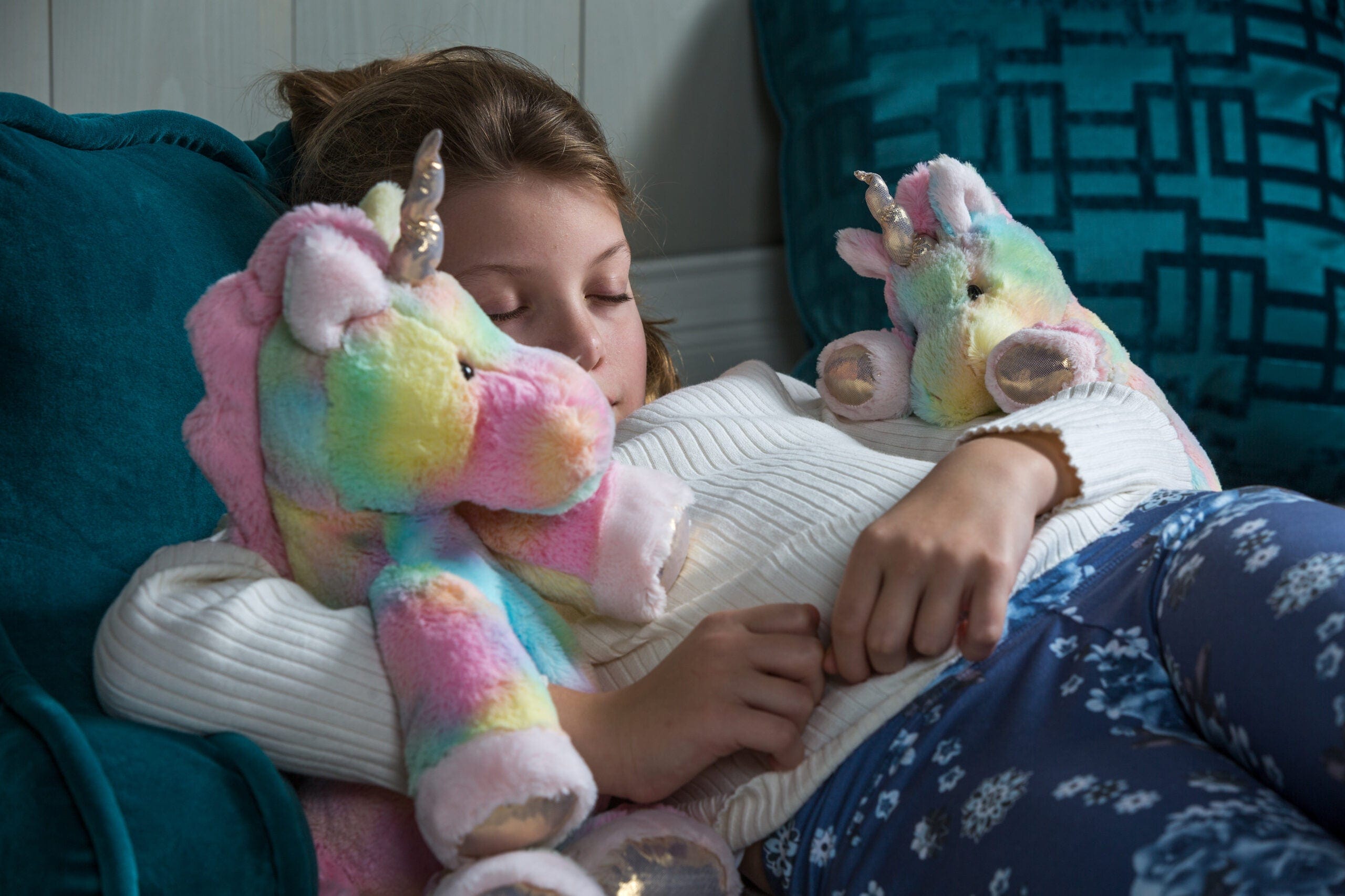 Marshmallow Big Fro-Yo Unicorn – 20″ Mary Meyer Lil Tulips