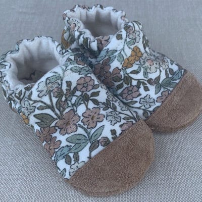 Meadow Floral Organic Slippers Snow + Arrow Lil Tulips