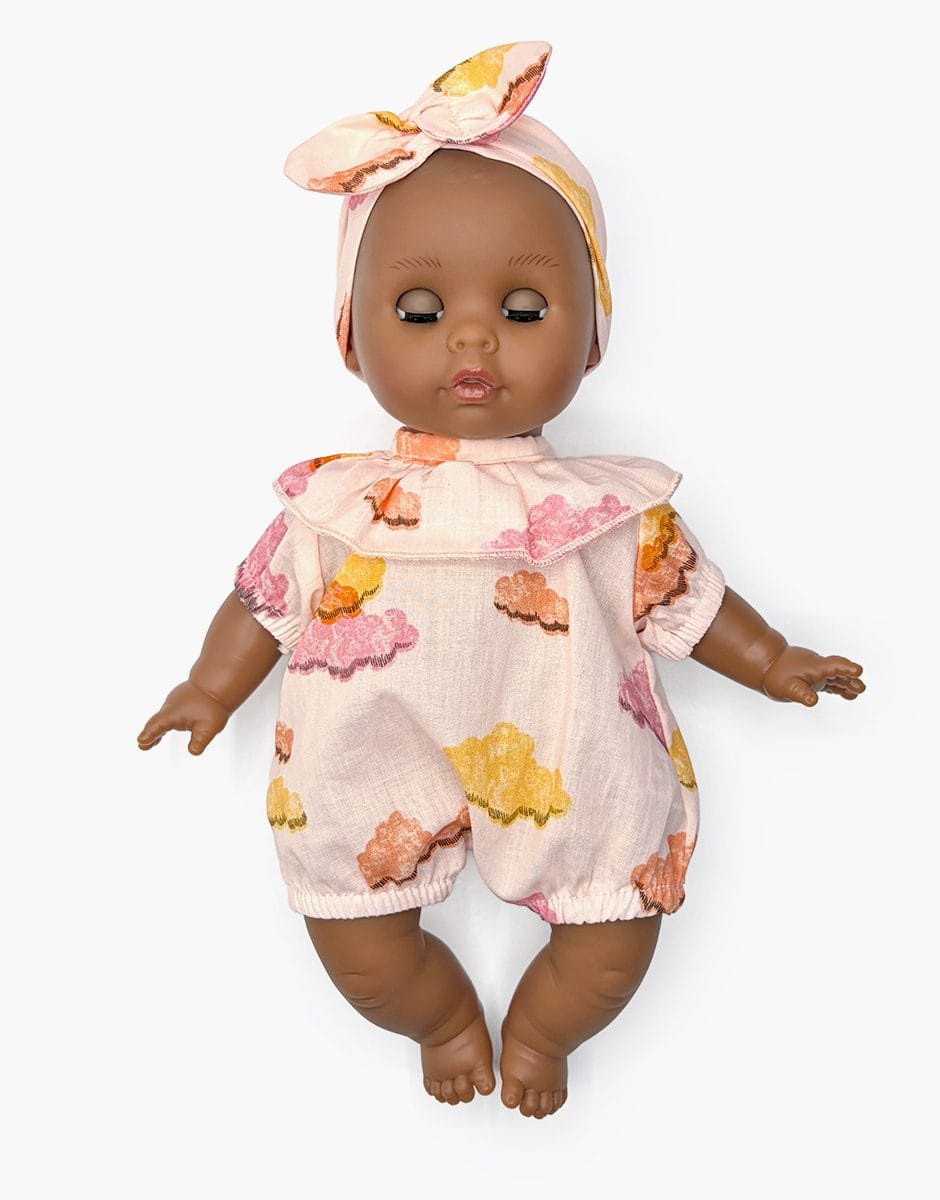 Minikane Céleste Baby Dream Doll – Happy Clouds Outfit – 26 cm Minikane Lil Tulips