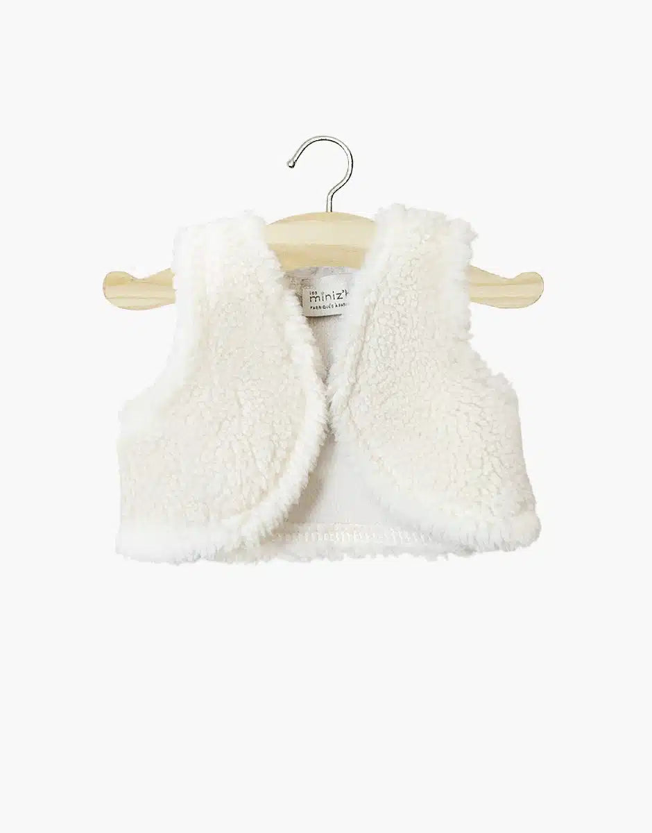 Tao sleeveless vest in ecru sherpa