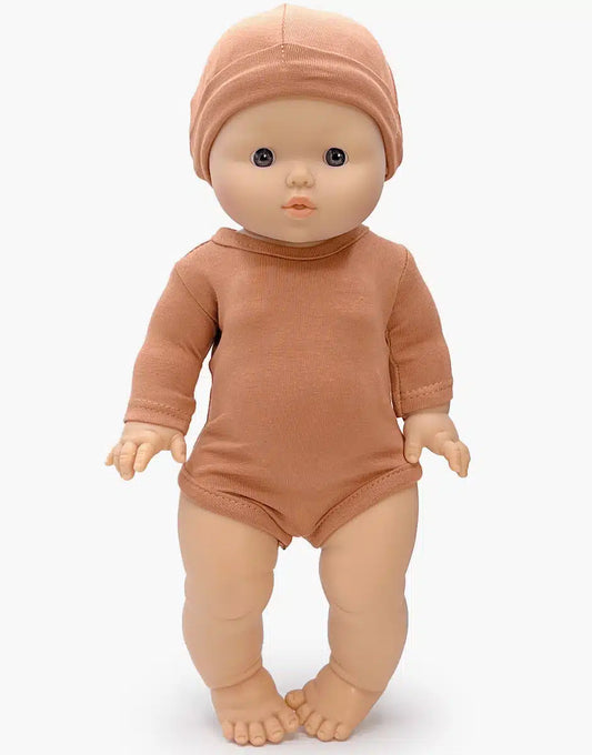 Louis and his long-sleeved bodysuit and Tico hat in brown sugar jersey
