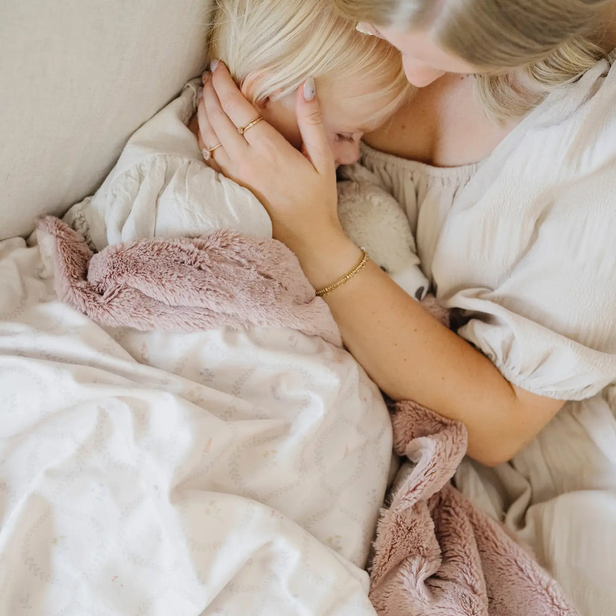 Minky/Lush Receiving Blanket - The Oakland Saranoni Lil Tulips