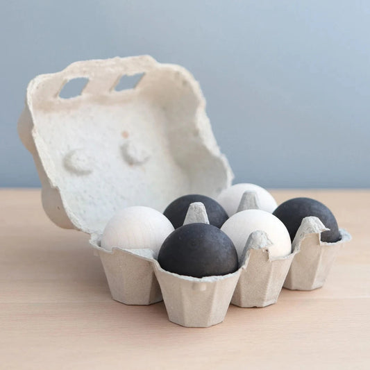 Monochrome 6 Wooden Balls Grimm's Lil Tulips