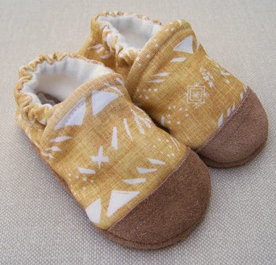 Mustard Seed Organic Slippers 6-12 Months Snow + Arrow Lil Tulips