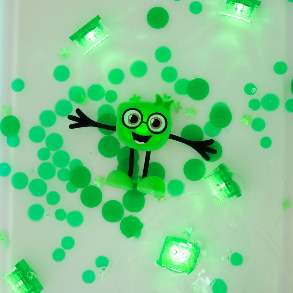 NEW Green Glo Pals Character Pippa Glo Pals Lil Tulips