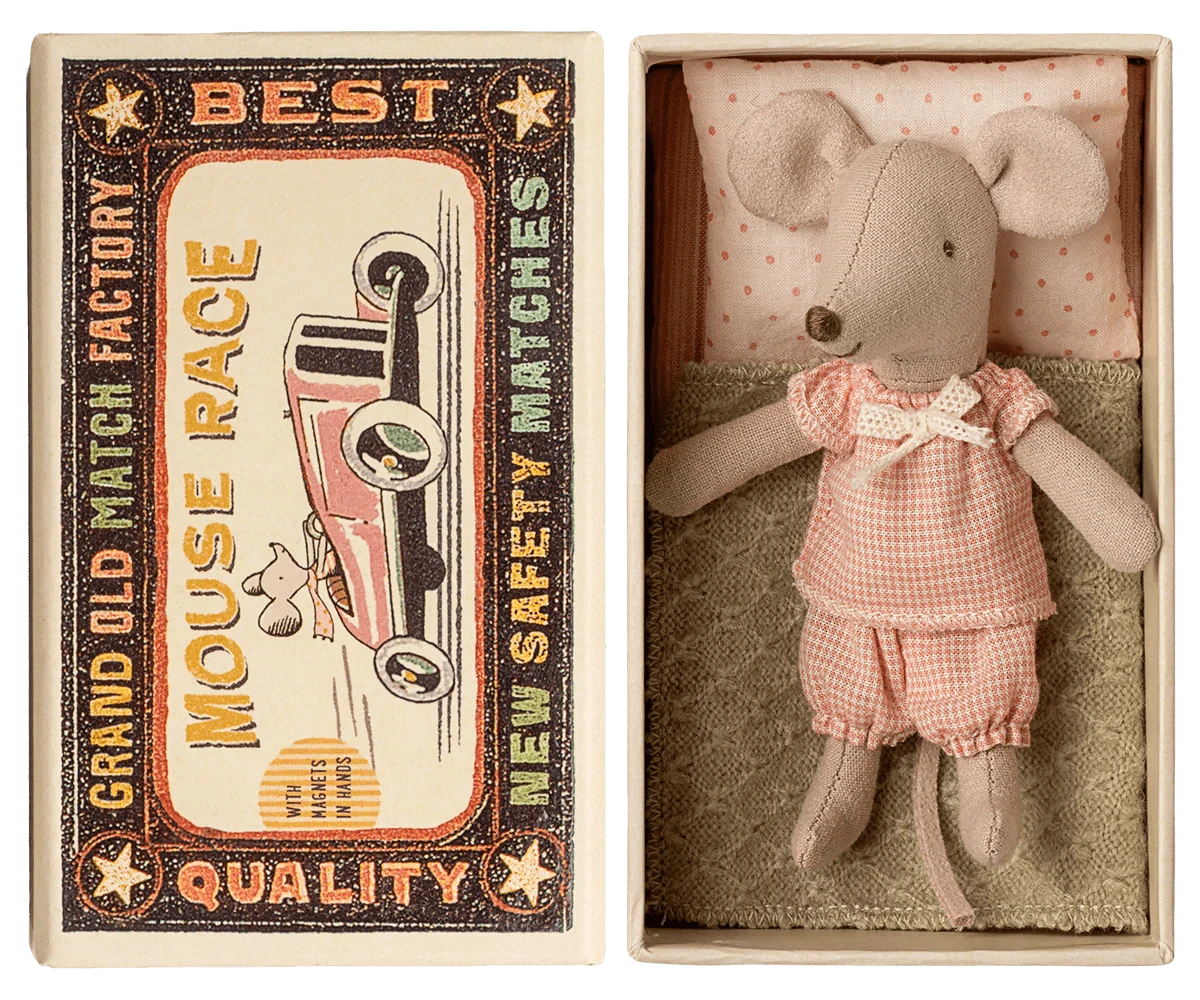 NEW Little Sister Mouse in Matchbox Maileg Lil Tulips