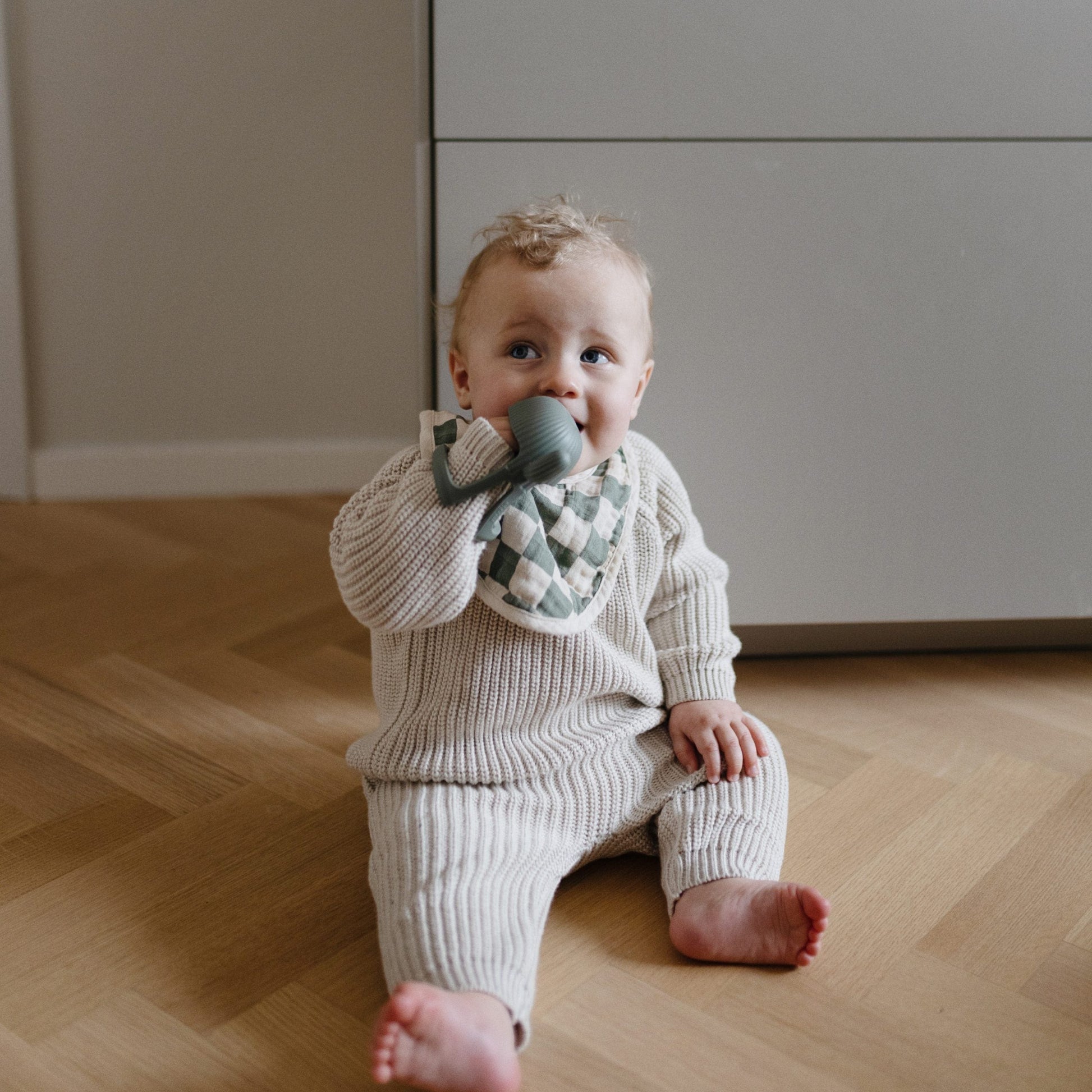 No-Drop Cactus Teether Mushie Lil Tulips