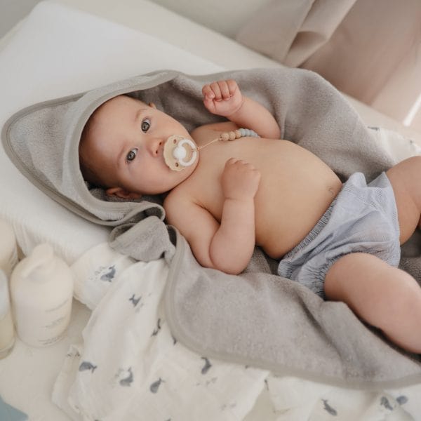 Organic Cotton Baby Hooded Towel (Gray) Mushie Lil Tulips