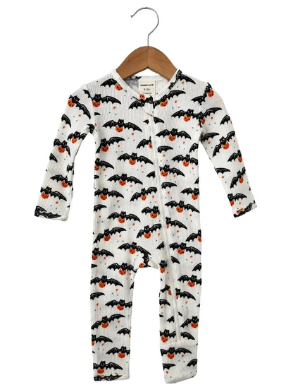 Organic Waffle Basic Zip Romper - Trick or Treating Bat SpearmintLOVE Lil Tulips