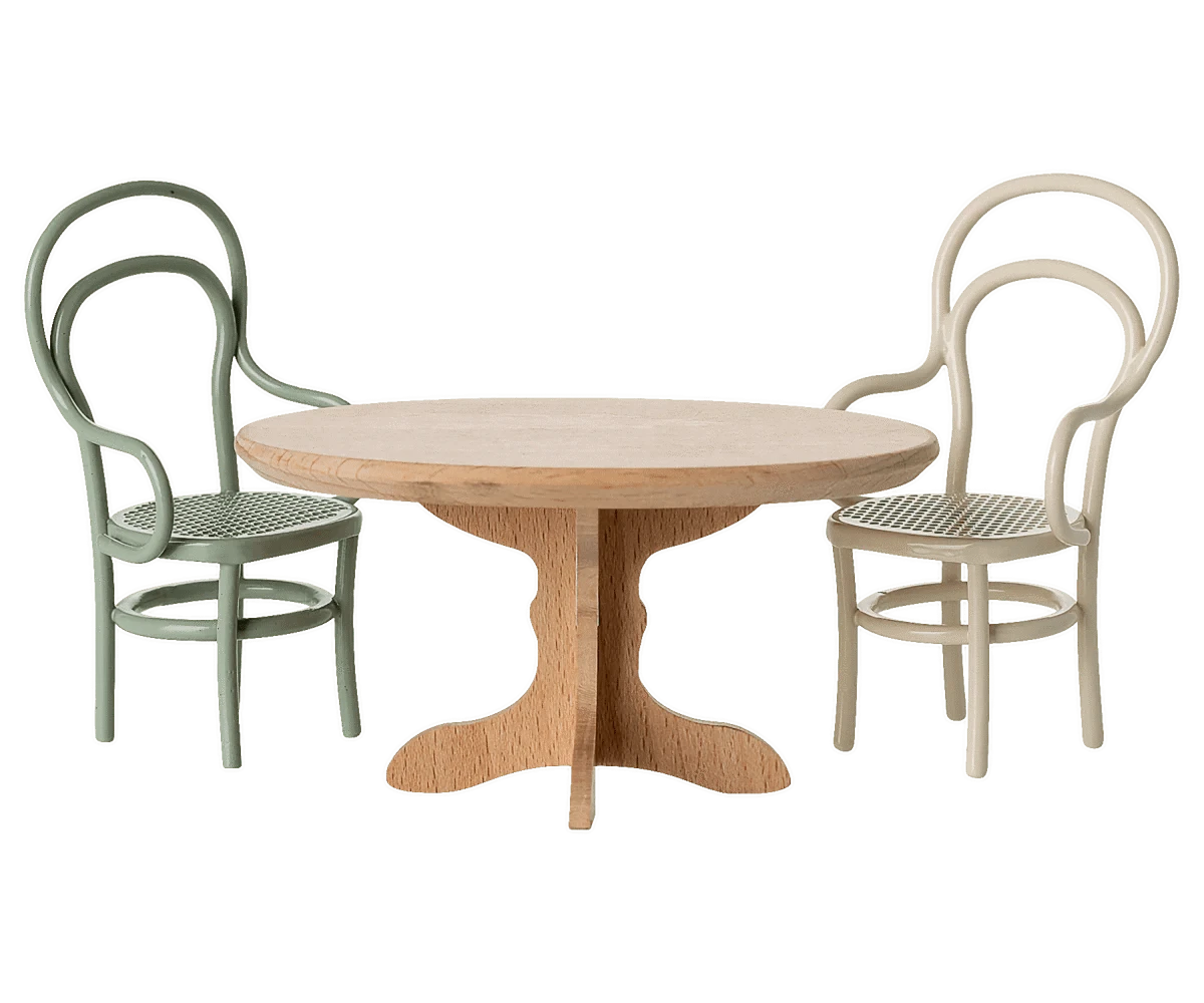 Oval dining table, Mouse - Nature Maileg Lil Tulips