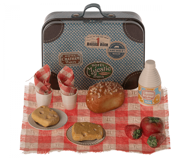 Picnic Set- Mouse Maileg Lil Tulips
