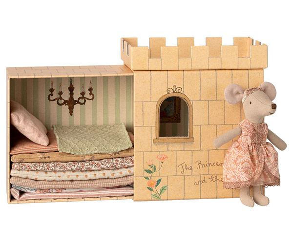 Princess and the pea, Big sister mouse Maileg Lil Tulips