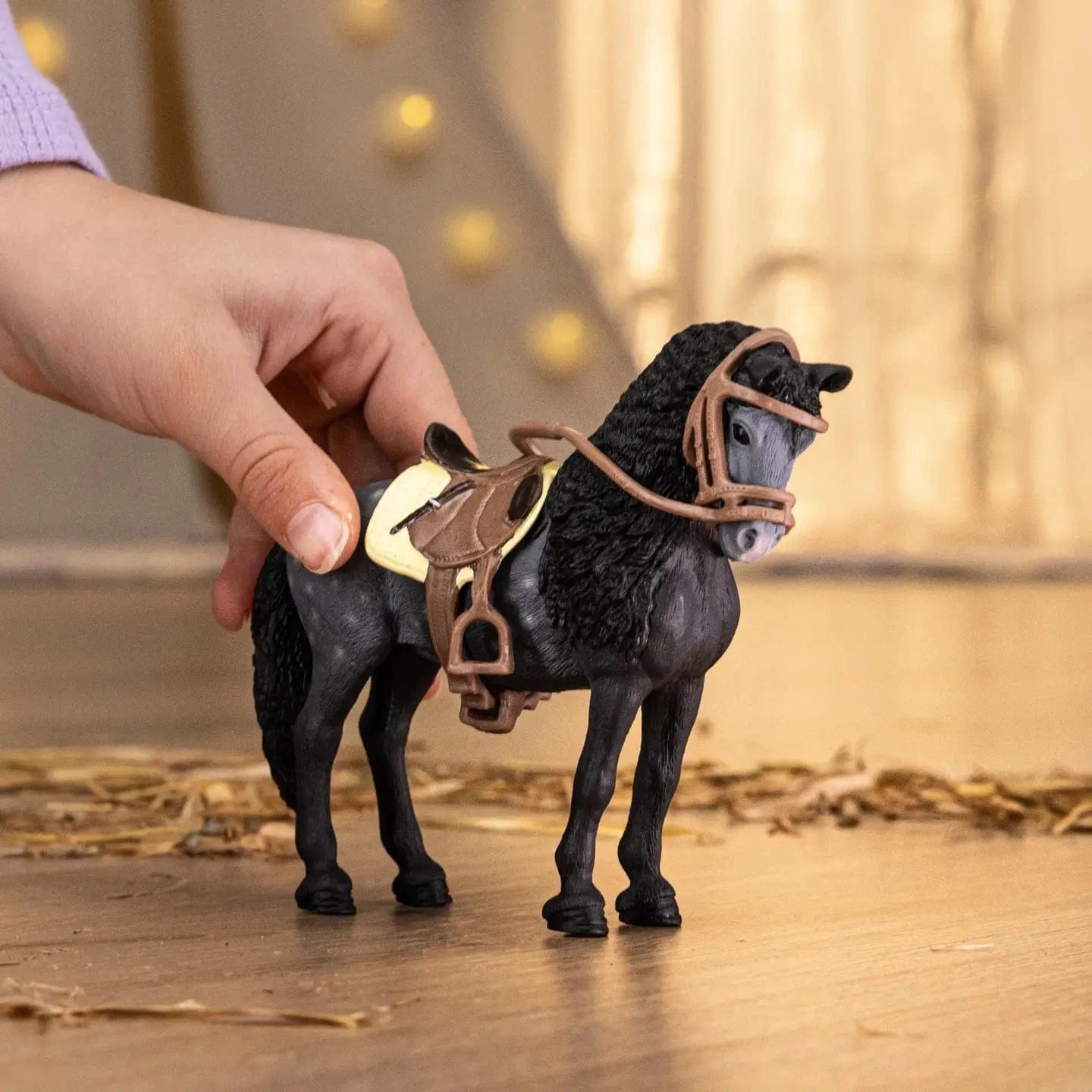 Pura Raza Espanola Mare with Saddle and Bridle Schleich Lil Tulips