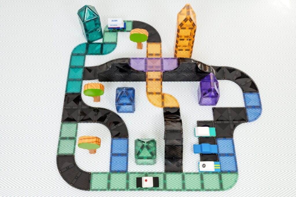 Ramps & Intersections Pack 16 PC Connetix Lil Tulips