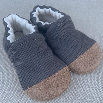 Ribbed Axel Organic Slippers Snow + Arrow Lil Tulips