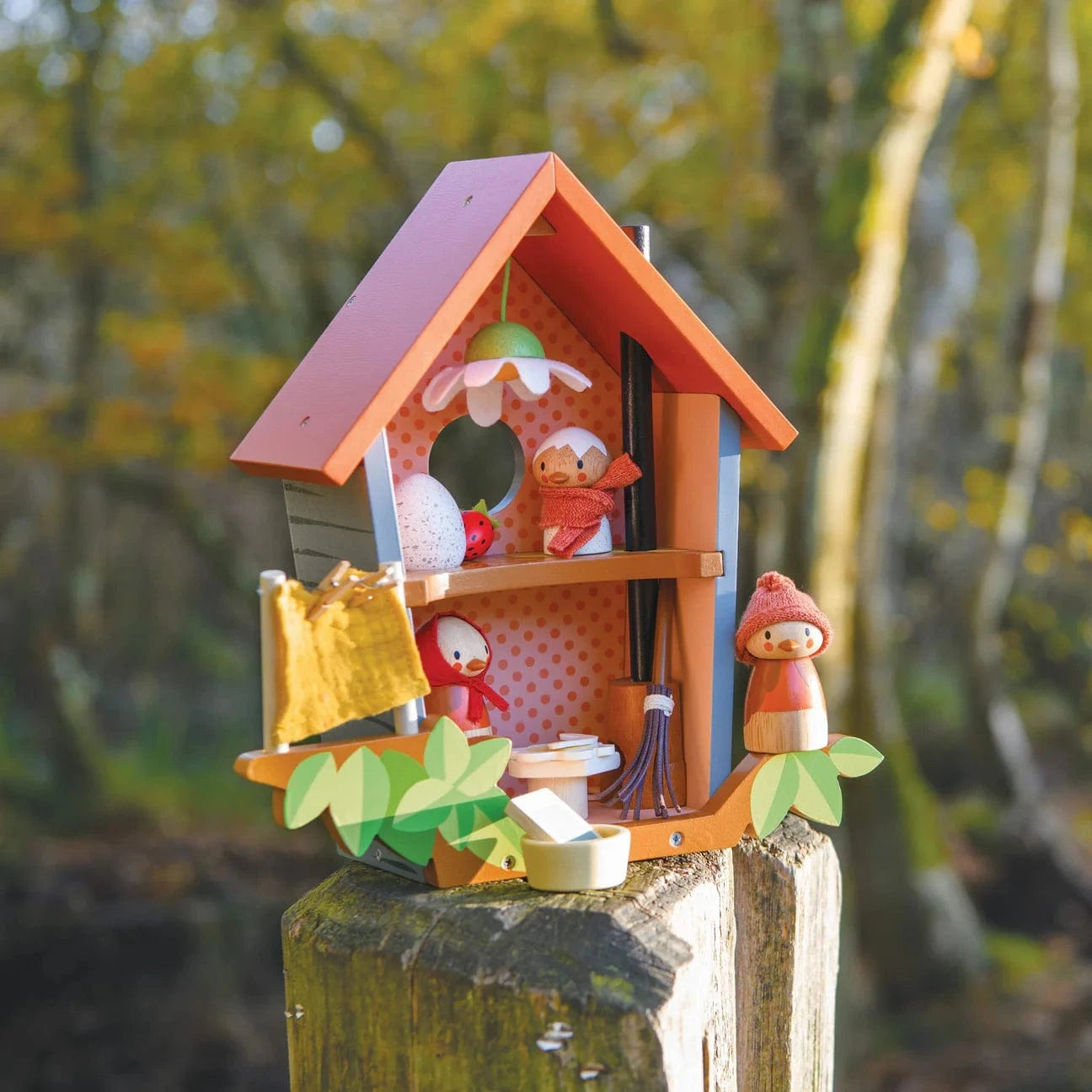 Robin's Nest Box Tender Leaf Lil Tulips