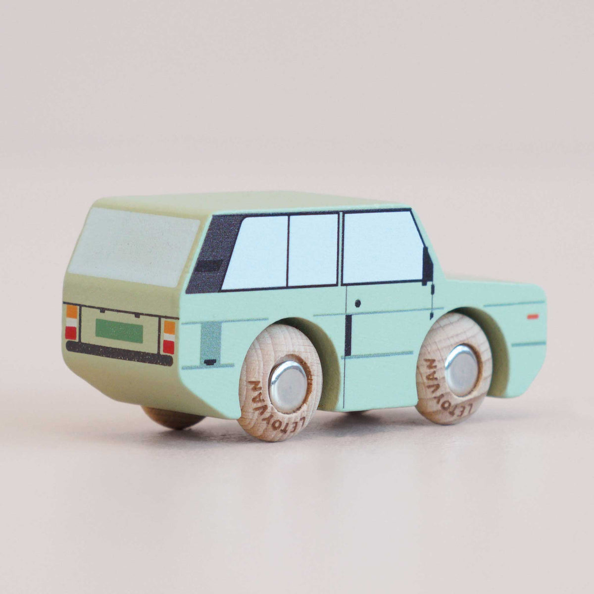 Rory Wooden Vehicle (GT155) Le Toy Van Lil Tulips