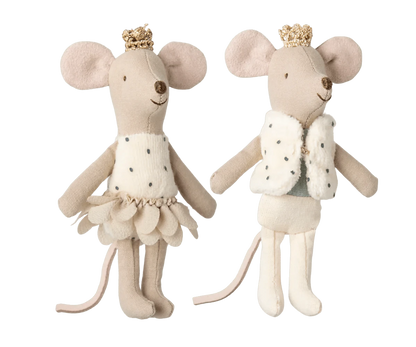 Royal twin mice, Little sister and brother in matchbox Maileg Lil Tulips