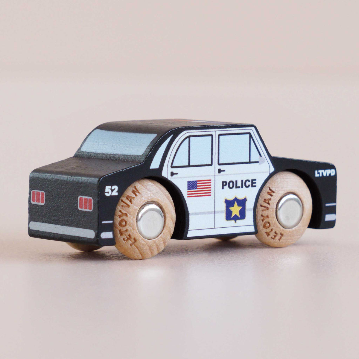 Sam Wooden Vehicle (GT255) Le Toy Van Lil Tulips