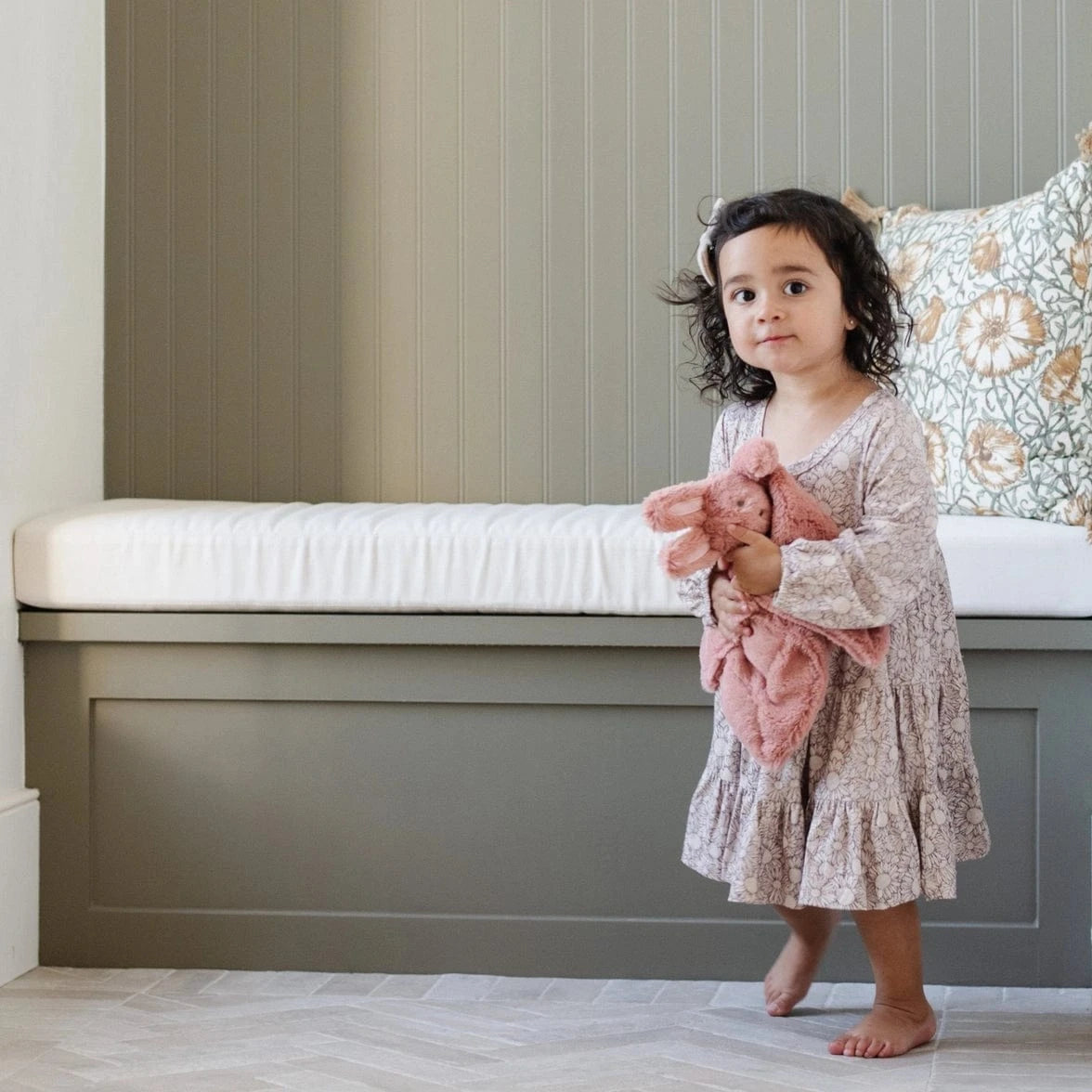 Saranoni Stuffed Animal Lovey - Bunny Saranoni Lil Tulips