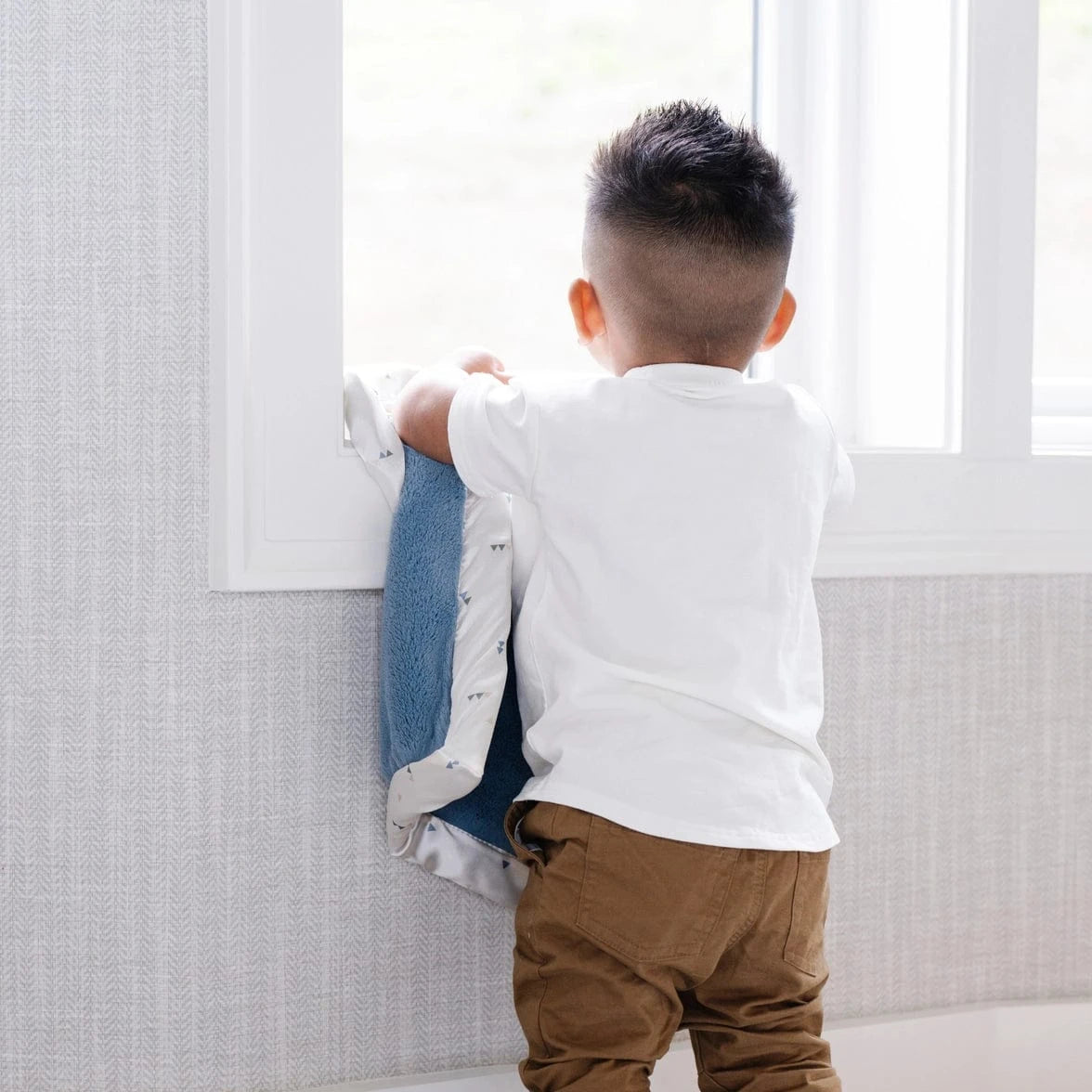 Sea Glass Satin Border Blanket Saranoni Lil Tulips