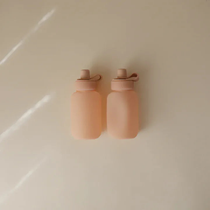 Silicone Puree Pouch 2-Pack - Blush Mushie Lil Tulips