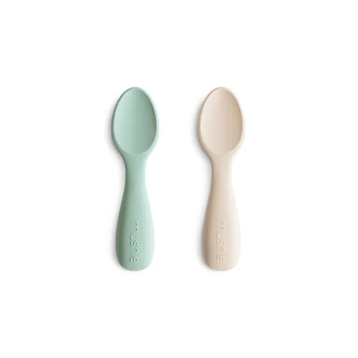 Silicone Toddler Starter Spoons Cambridge Blue/Shifting Sand 2-Pack Mushie Lil Tulips