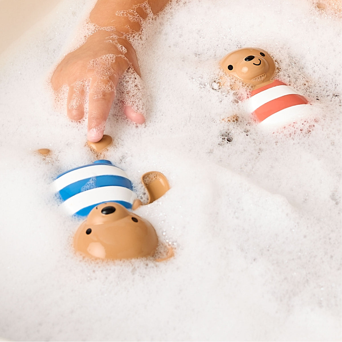 Silly Swimmers Bath Toys – Bears Itzy Ritzy Lil Tulips