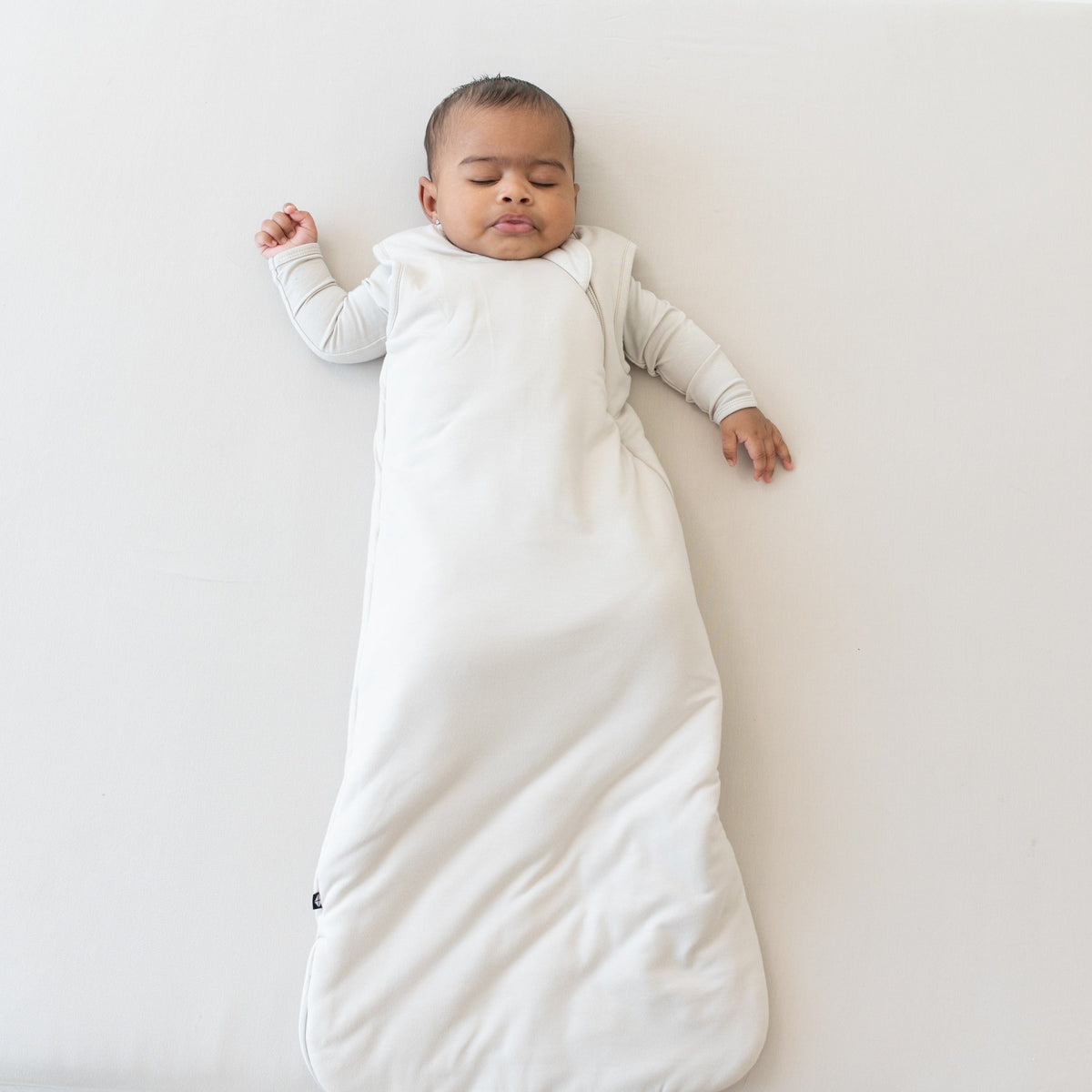 Sleep Bag in Oat 2.5 Kyte Baby Lil Tulips