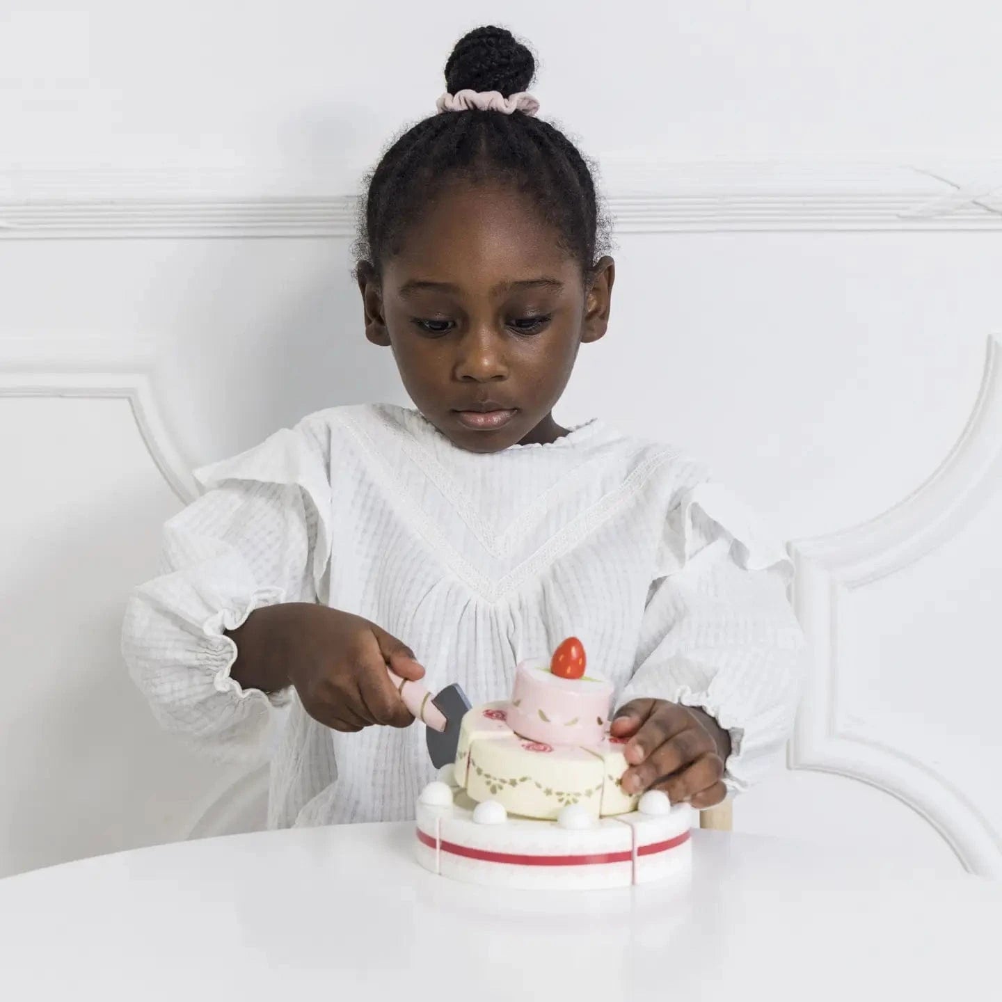 Sliceable Wedding Cake Le Toy Van Lil Tulips