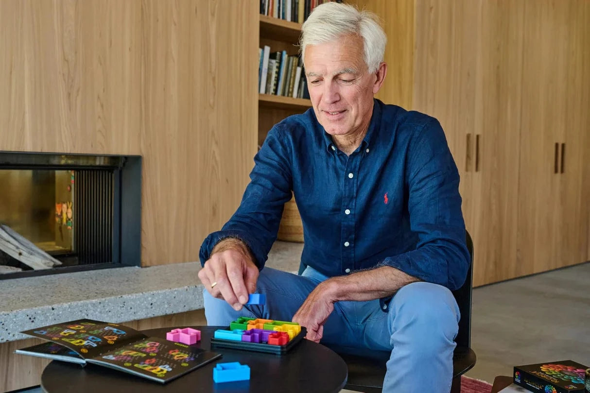 SmartGames IQ Deluxe: Square SMART Toys and Games Lil Tulips