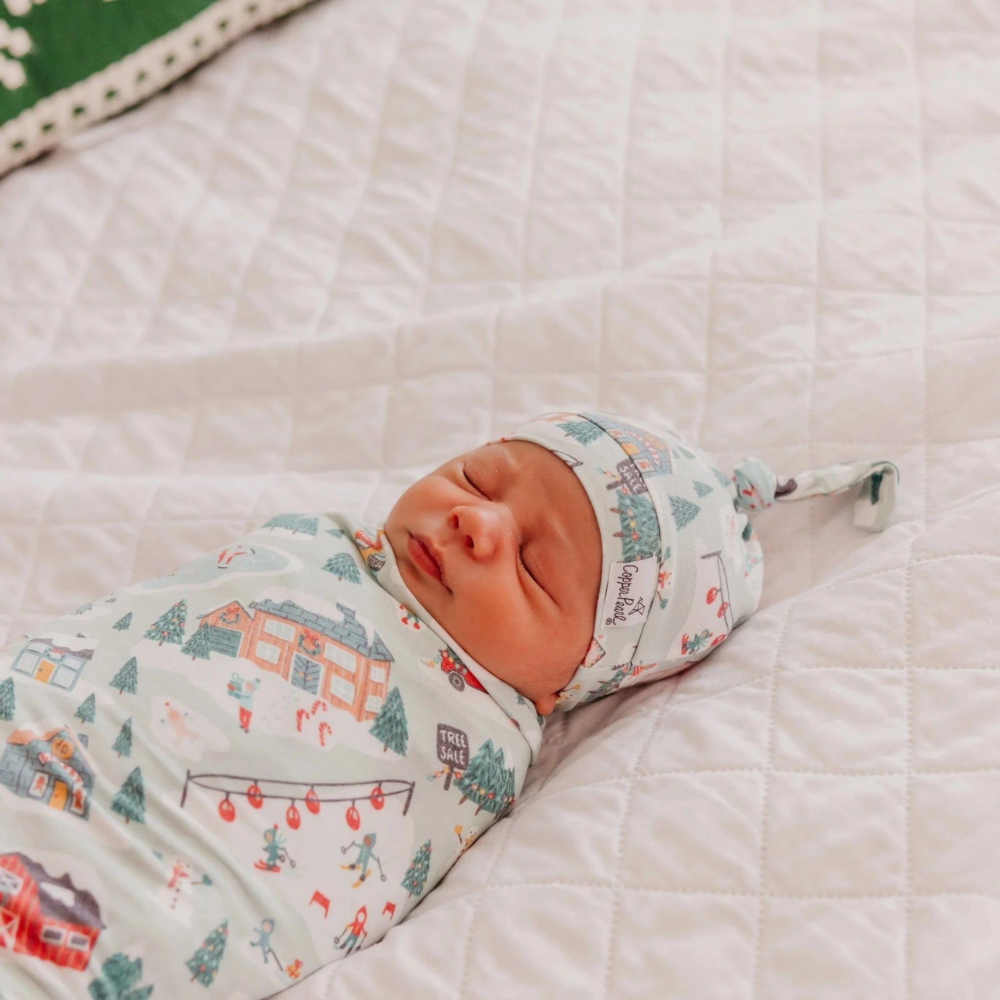 Snowy Slopes Top Knot Hat Copper Pearl Lil Tulips