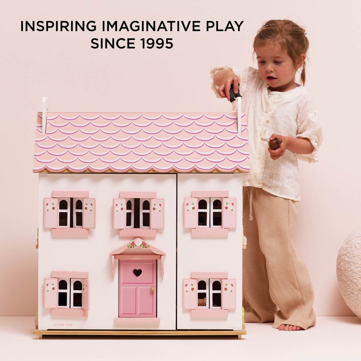 Sophie's Wooden Dolls House Le Toy Van Lil Tulips