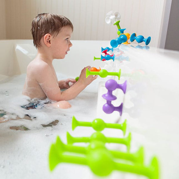 Squigz Starter Pack [24 pieces] Fat Brain Toys Lil Tulips