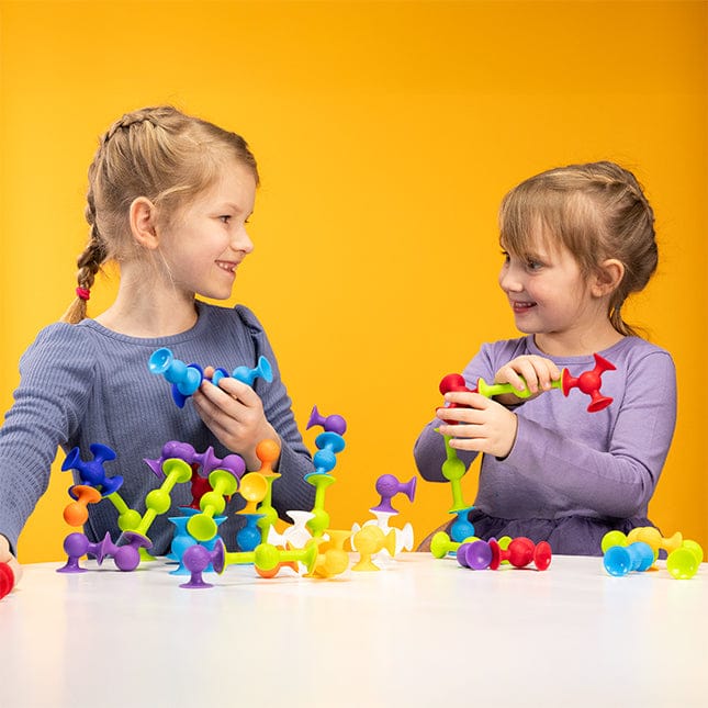 Squigz Starter Pack [24 pieces] Fat Brain Toys Lil Tulips