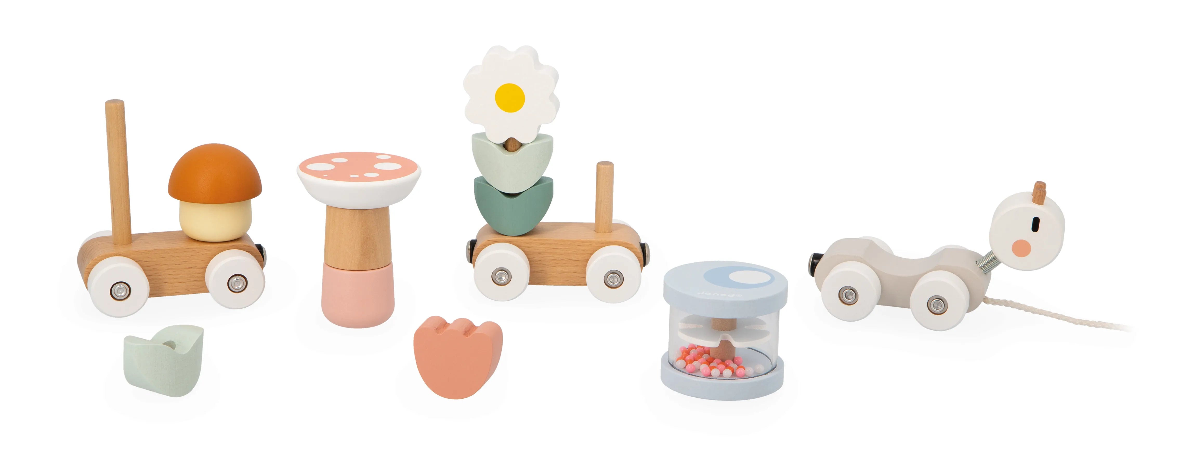 Sweet Cocoon Snail Pull-Along Stacker Train Janod Lil Tulips