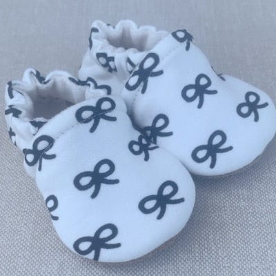 Sweet Ribbon Organic Slippers Snow + Arrow Lil Tulips