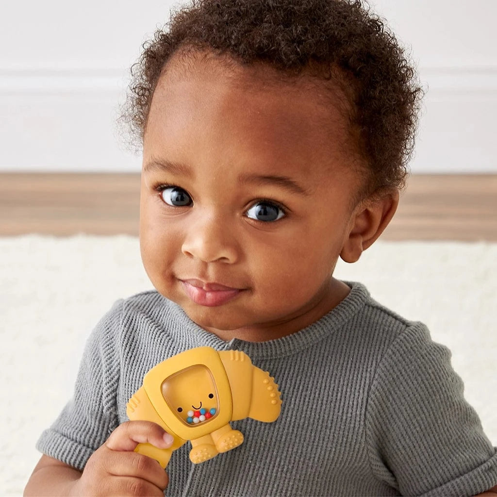 Sweetie Shake Plus™ - Teething + Rattle Toy - Croissant Itzy Ritzy Lil Tulips