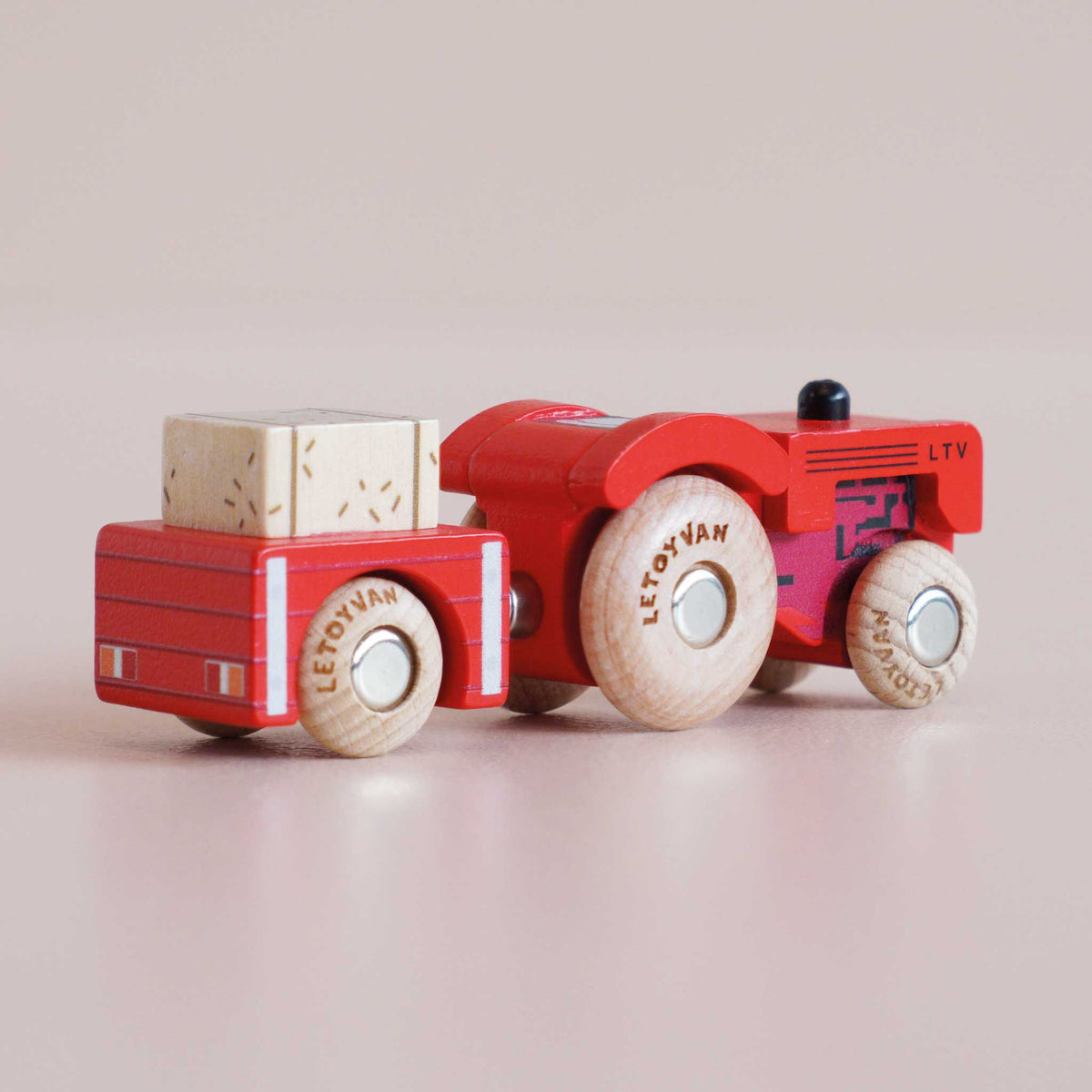 Tilly Wooden Vehicle (GT190) Le Toy Van Lil Tulips