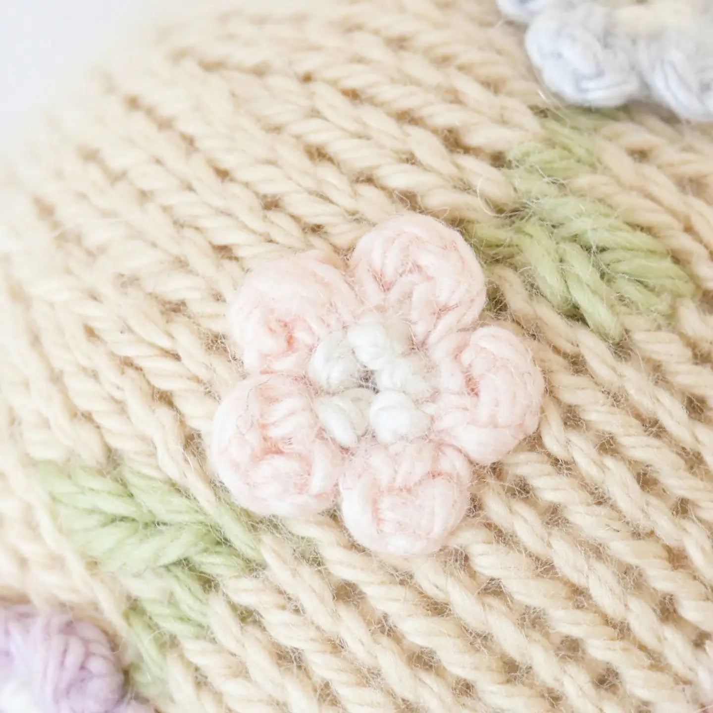 Tiny Emma the Mouse in Box cuddle+kind Lil Tulips