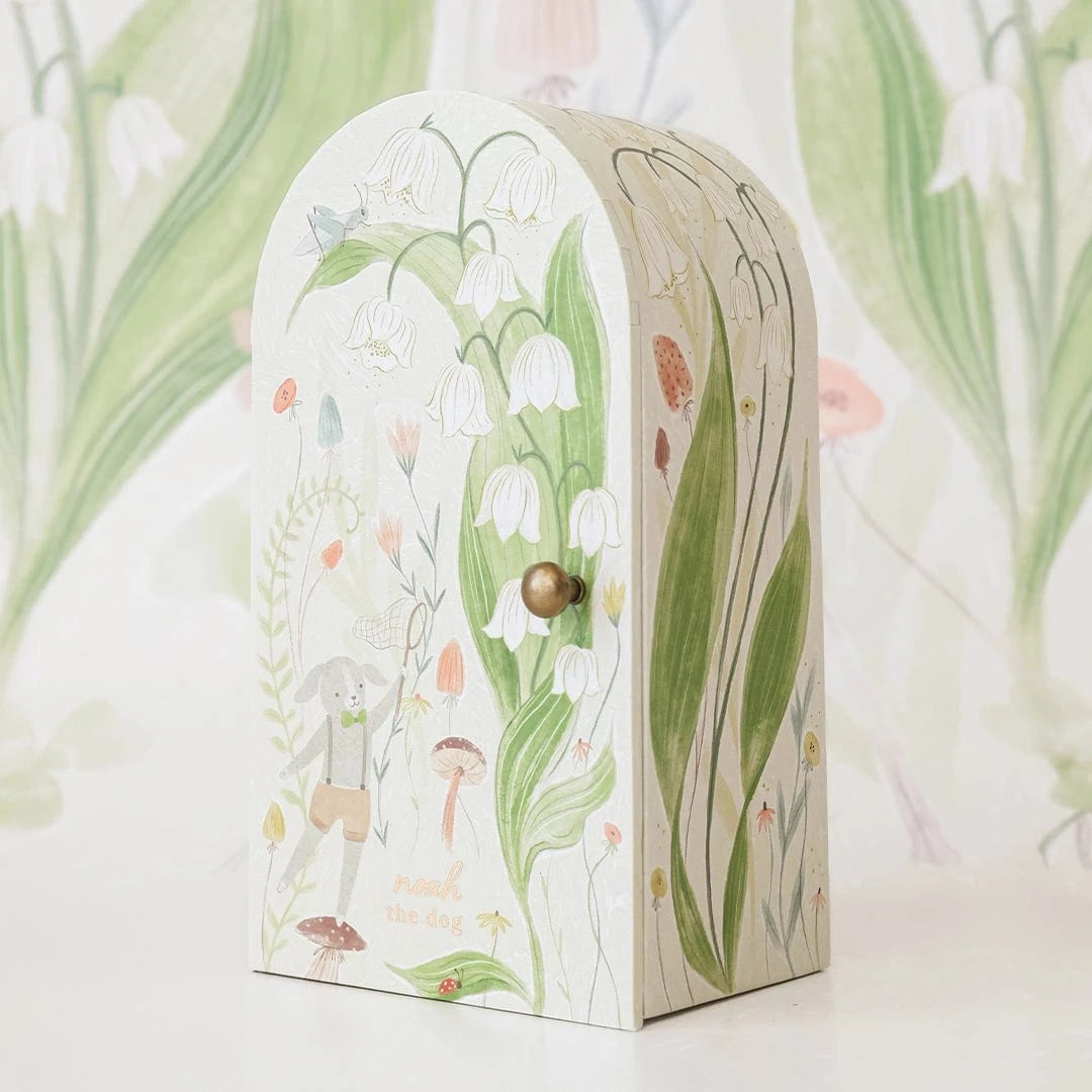 Tiny Noah the Dog with Floral House cuddle+kind Lil Tulips