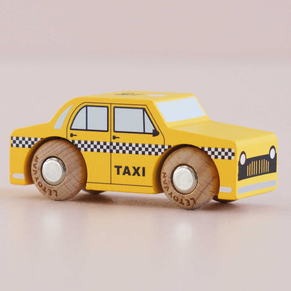 Trixie Wooden Vehicle (GT245) Le Toy Van Lil Tulips