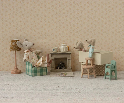 Twins, Baby mice in matchbox Maileg Lil Tulips