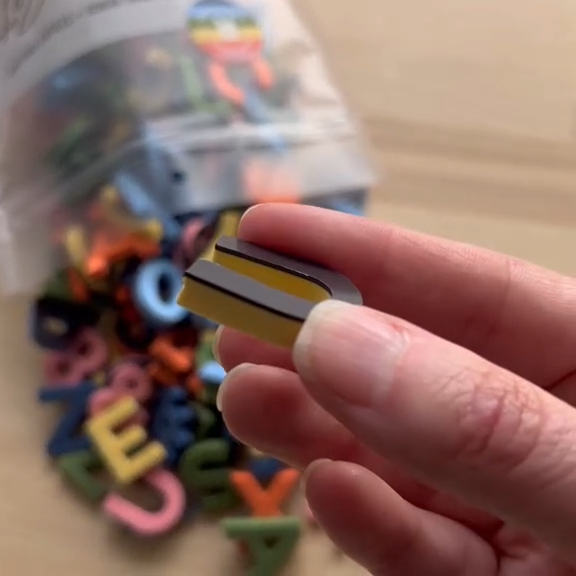 1" 200pc Rainbow Mod Magnetic Letters