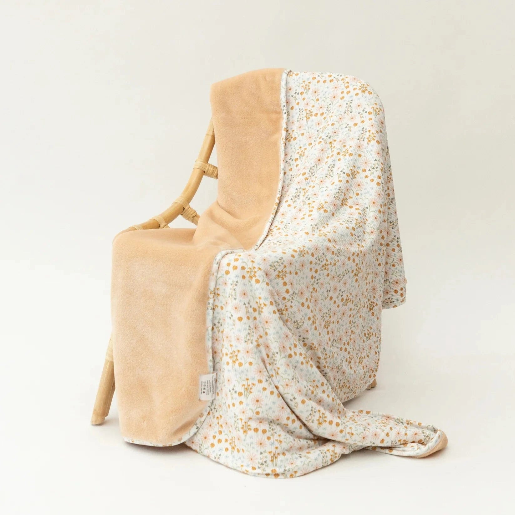 Whimsical Floral Small Ribbed Adult Blanket Brave Little Ones Blankets Lil Tulips