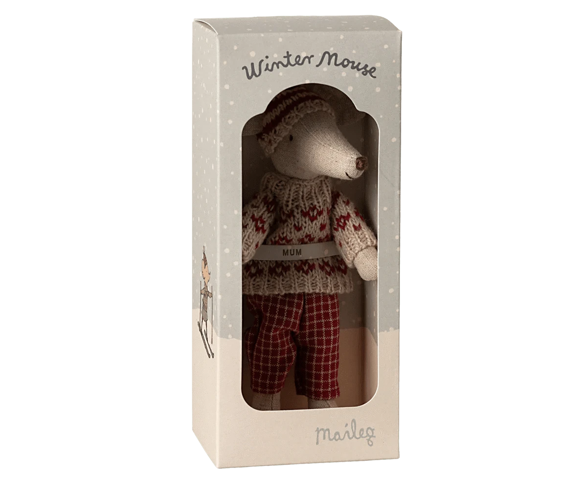 Winter mouse with ski set, Mum - Red Maileg Lil Tulips