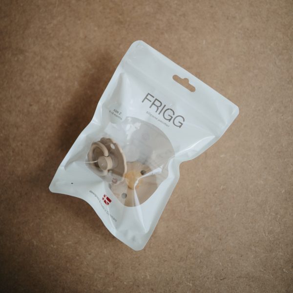 FRIGG Rope Natural Rubber Baby Pacifier (Blush / Cream)