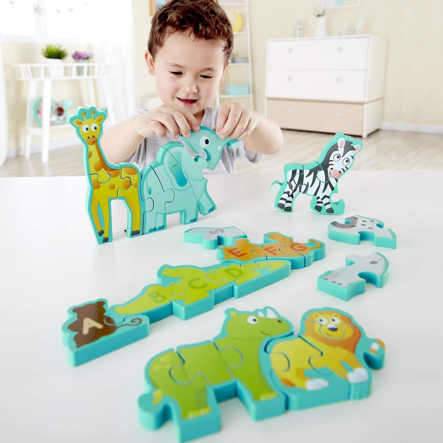 Alphabet & Animal Parade Hape Lil Tulips