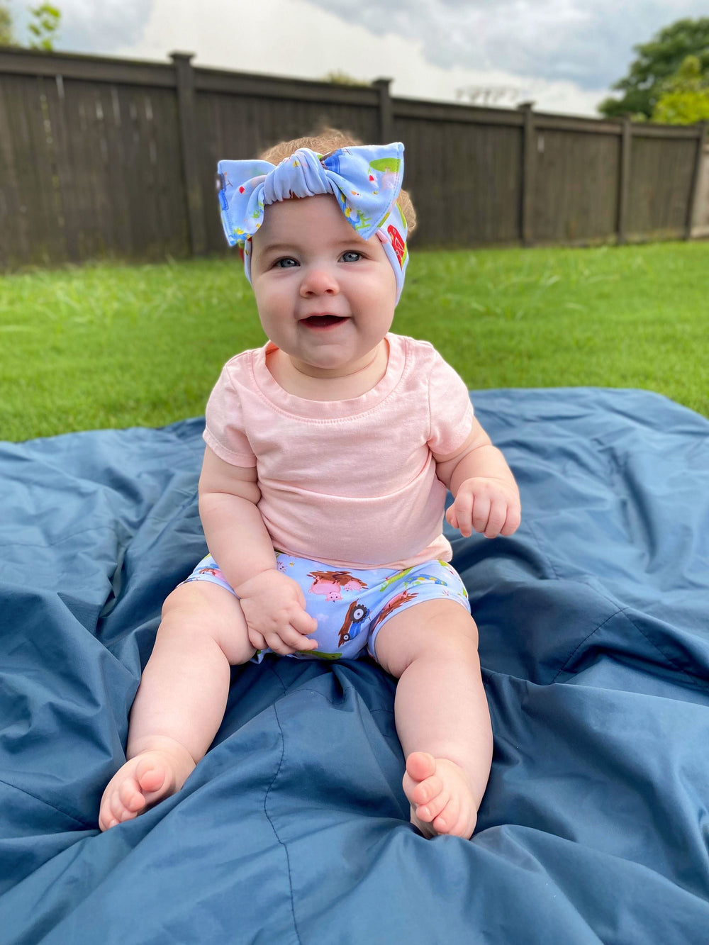 Barnyard Babies Child Headband bumblito Lil Tulips