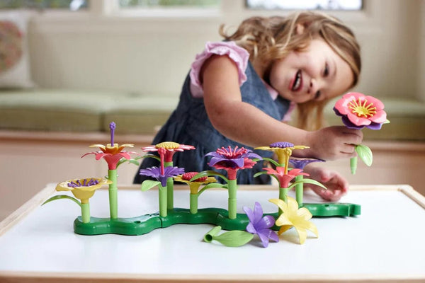 Build-a-Bouquet Green Toys Lil Tulips